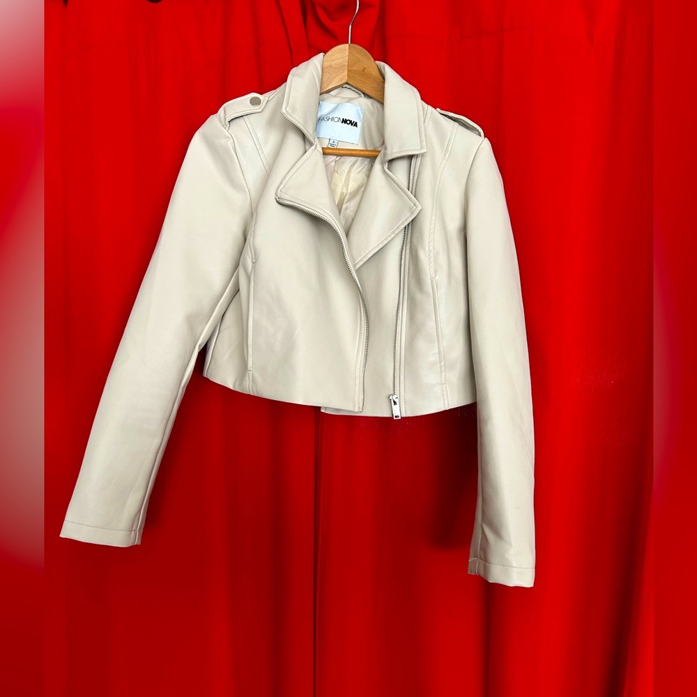 FASHION NOVA CROPPED JACKET
